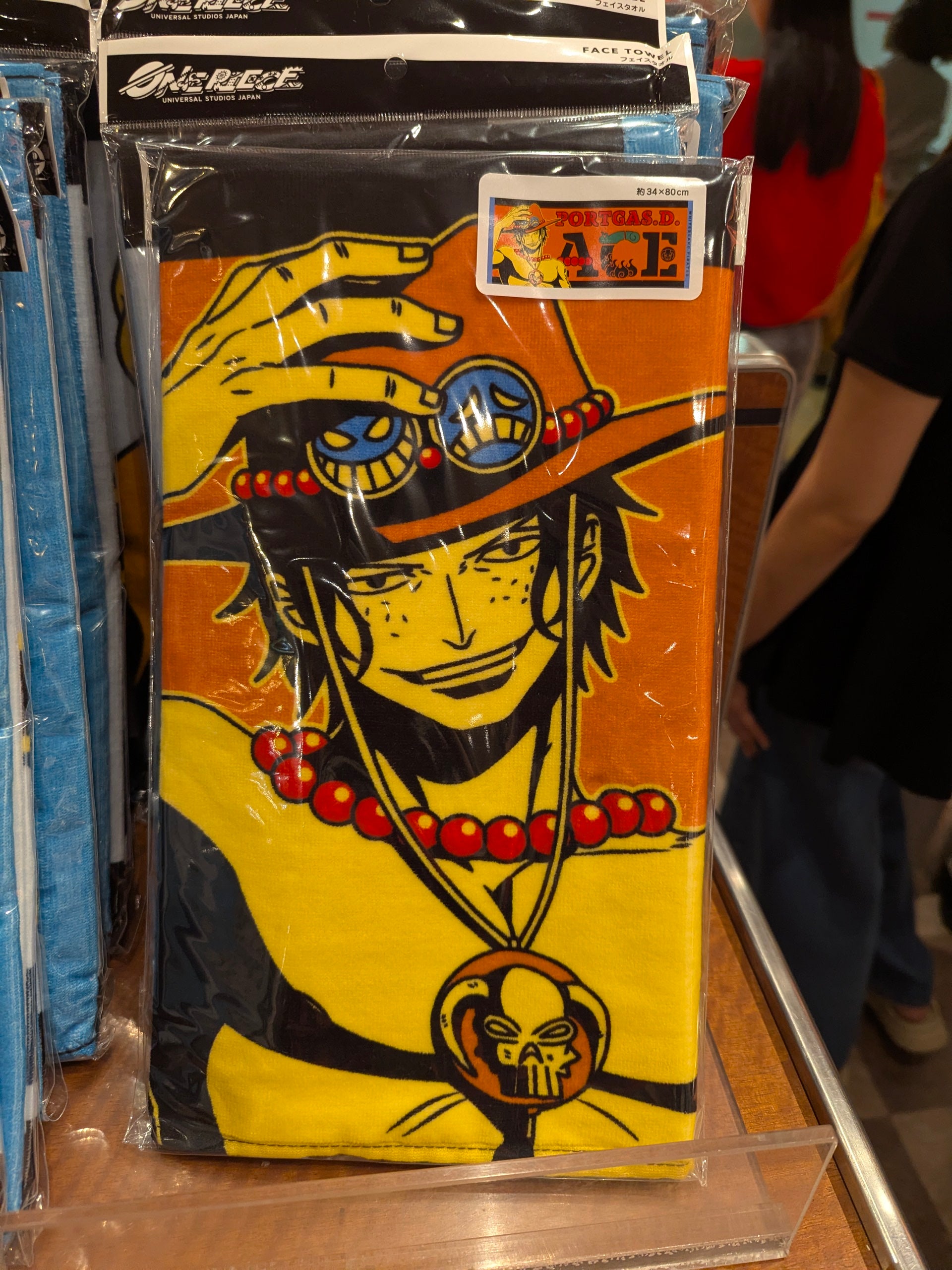 Ace Face Towel One Piece Premier Summer 2026 | Universal Studios
