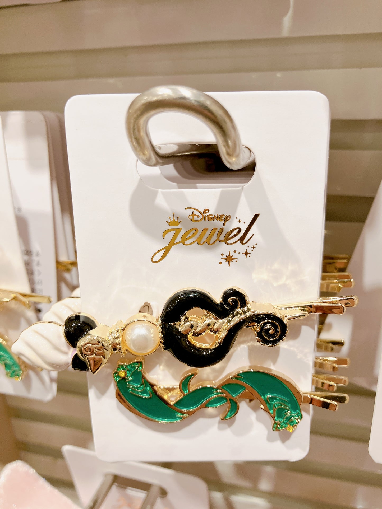 SDJ - Ursula hair clips