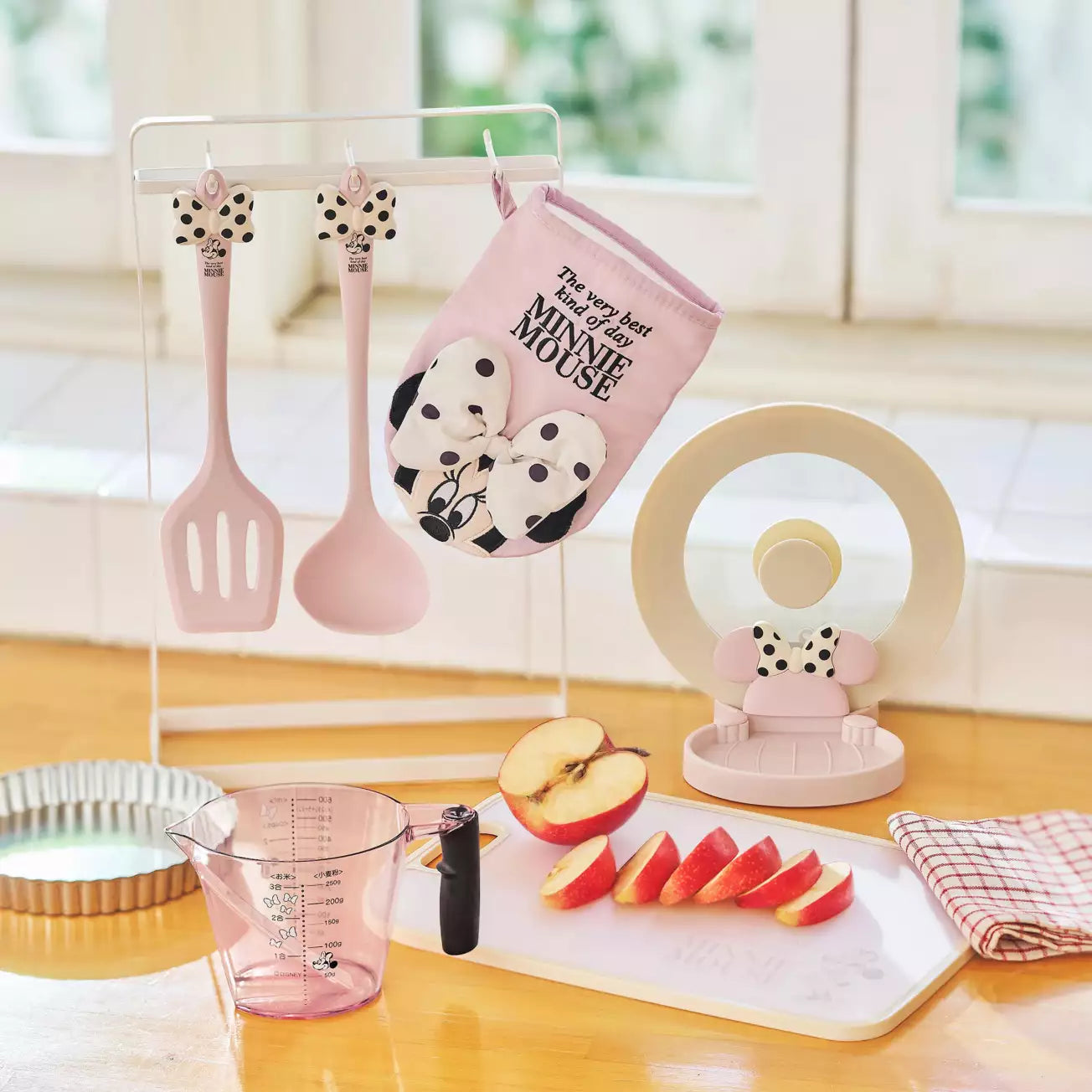 SDJ - Minnie's Kitchen - Ladle