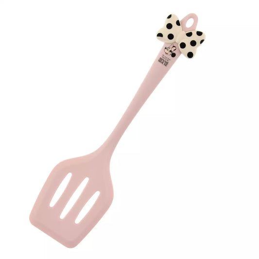 SDJ - Minnie's Kitchen - Turner
