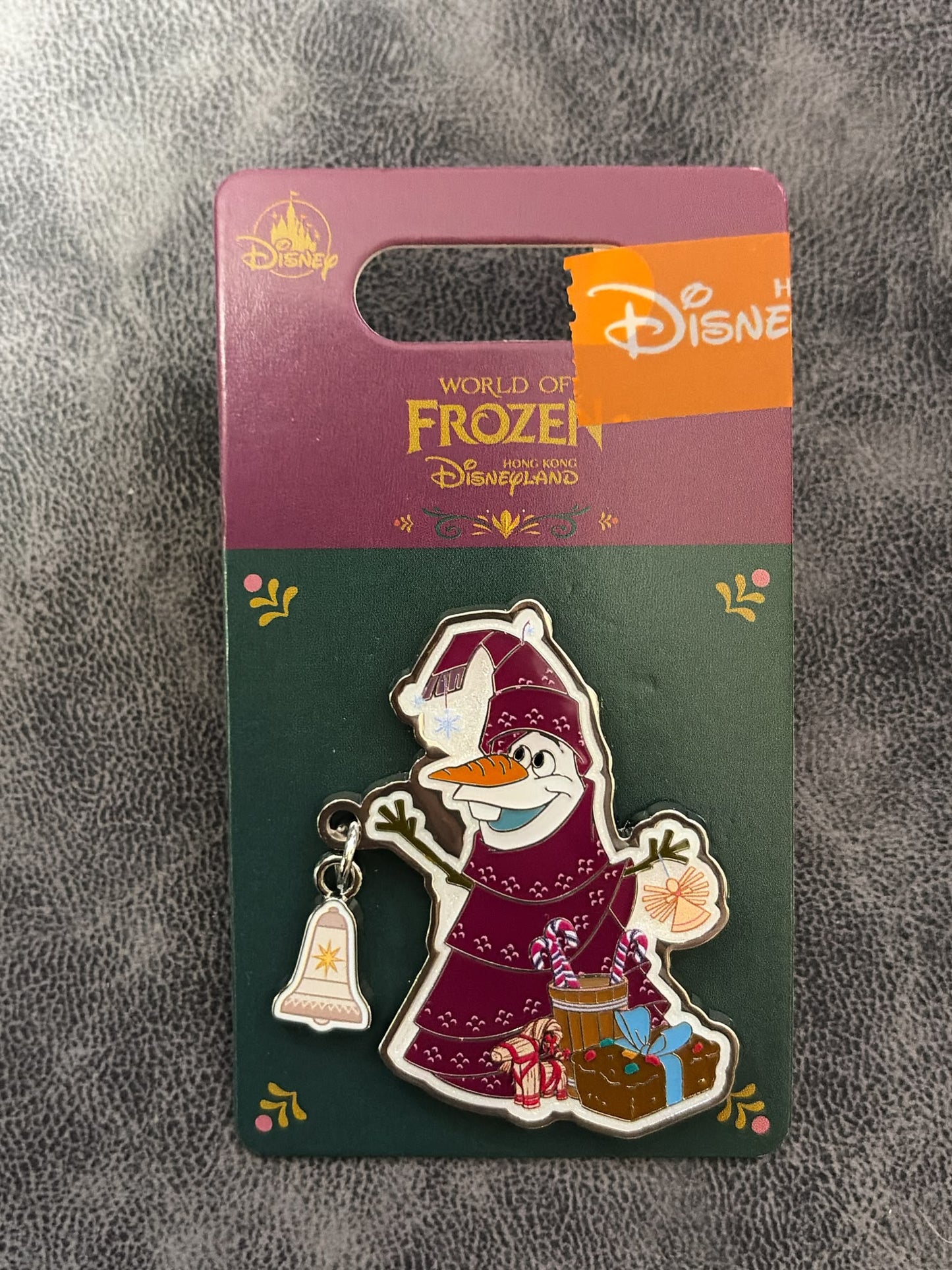 HKDL - Frozen Pin