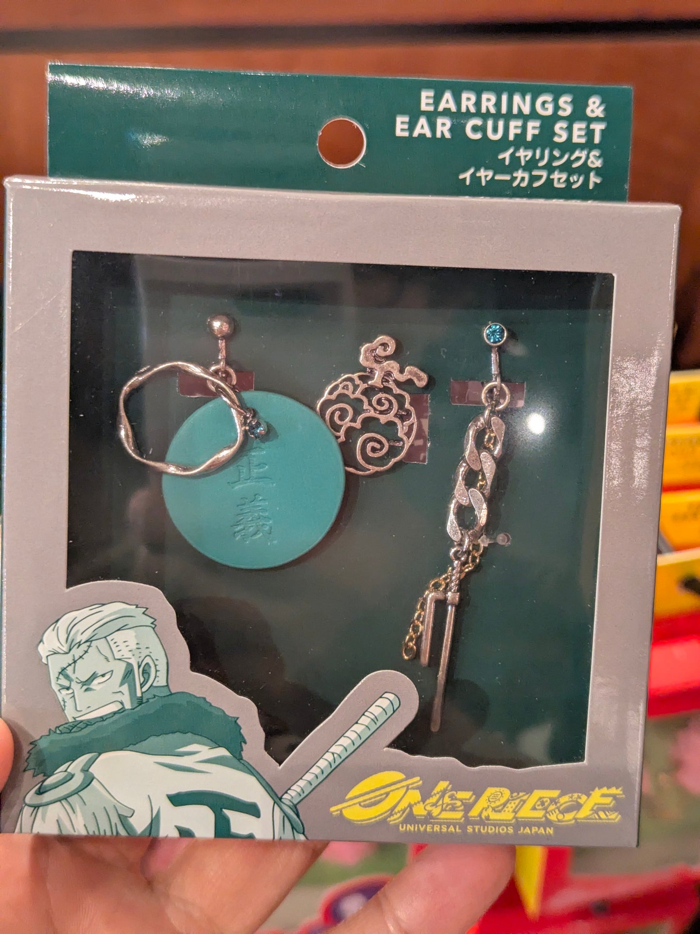 Smoker Earrings and Ear Cuffs Set One Piece Premier Summer 2026 | Universal Studios Japan