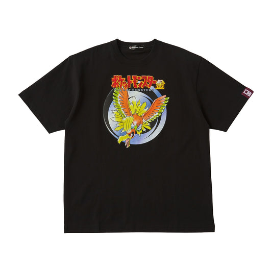 Pokémon  - 30th Anniversary Package Design - T-Shirt in Pouch Pokémon  Gold
