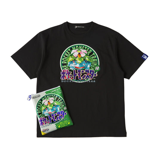 Pokémon  - 30th Anniversary Package Design - T-Shirt in Pouch Pokémon  Green