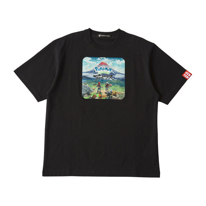 Pokémon  - 30th Anniversary Package Design - T-Shirt in Pouch Pokémon  LEGENDS Arceus