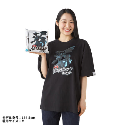 Pokémon  - 30th Anniversary Package Design - T-Shirt in Pouch Pokémon  White