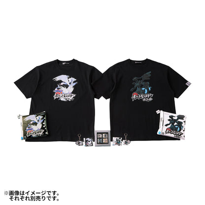 Pokémon  - 30th Anniversary Package Design - T-Shirt in Pouch Pokémon  White
