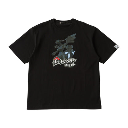 Pokémon  - 30th Anniversary Package Design - T-Shirt in Pouch Pokémon  White
