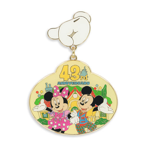 Commemorative Tokyo Disneyland 43rd Anniversary enamel pin badge featuring Mickey and Minnie in Toontown.
