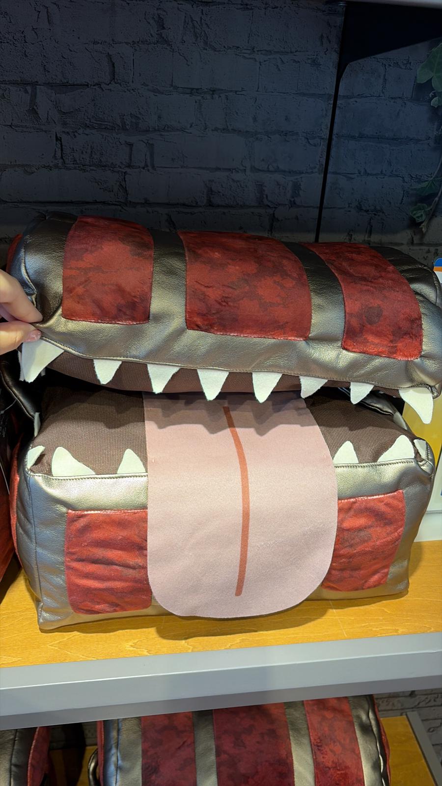 USJ - Frieren: Beyond Journey's End - Cushion