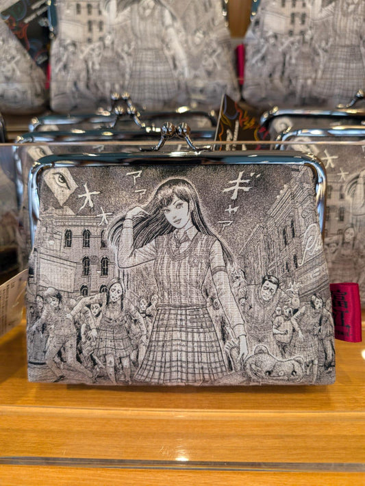 Tomie Kiss-lock Pouch Halloween Horror Night 2026 | Universal Studios Japan