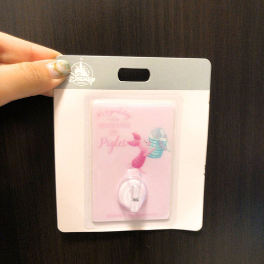 [MOVING SALE] Winnie the Pooh Hook